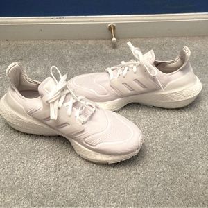 Size 8 women’s, never worn, with box